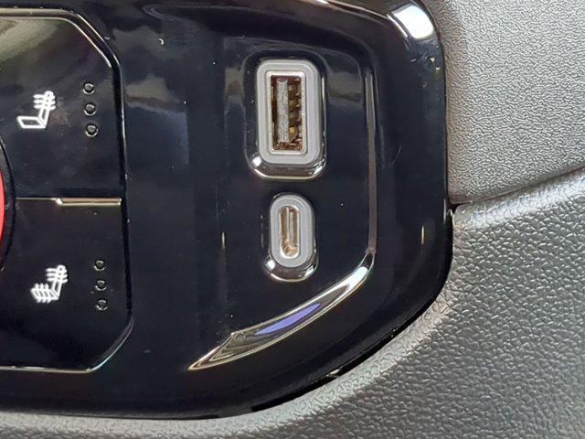 used 2023 GMC Sierra 1500 car, priced at $41,500