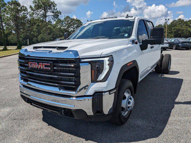 new 2025 GMC Sierra 3500 car, priced at $66,554