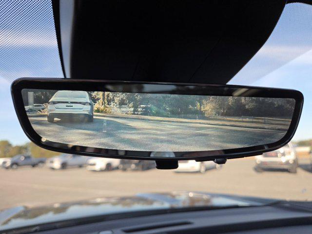 used 2025 GMC Yukon car, priced at $92,346