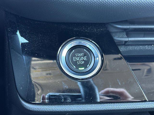 used 2024 Buick Envision car, priced at $26,500