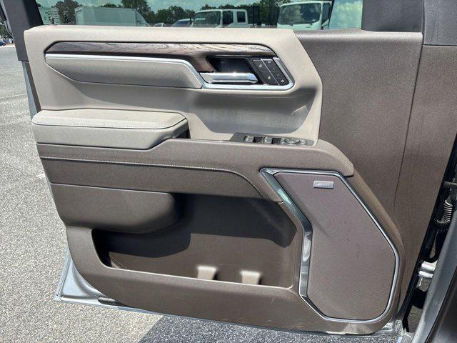 new 2025 GMC Sierra 1500 car, priced at $66,526