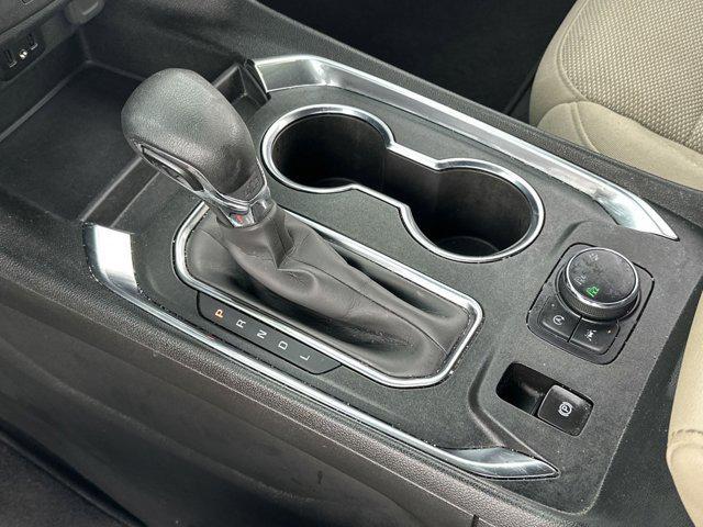 used 2023 Chevrolet Traverse car, priced at $28,499