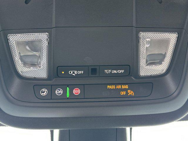 used 2023 Chevrolet Traverse car, priced at $28,499