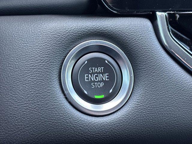 new 2025 GMC Canyon car, priced at $40,911