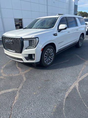 used 2023 GMC Yukon XL car, priced at $76,626