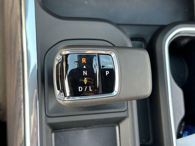 new 2025 GMC Sierra 1500 car, priced at $68,321