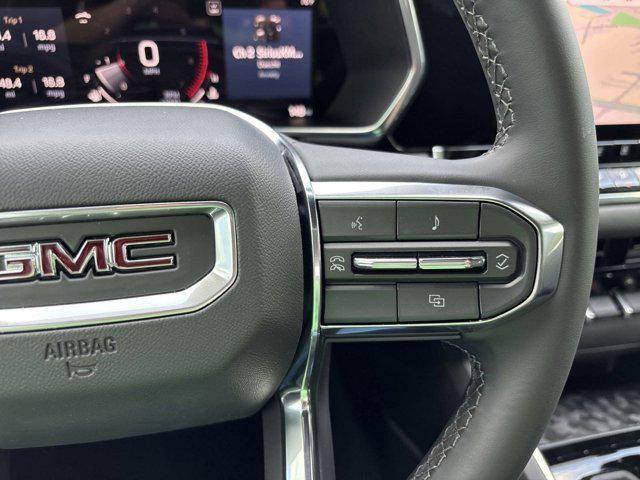 new 2025 GMC Canyon car, priced at $39,281
