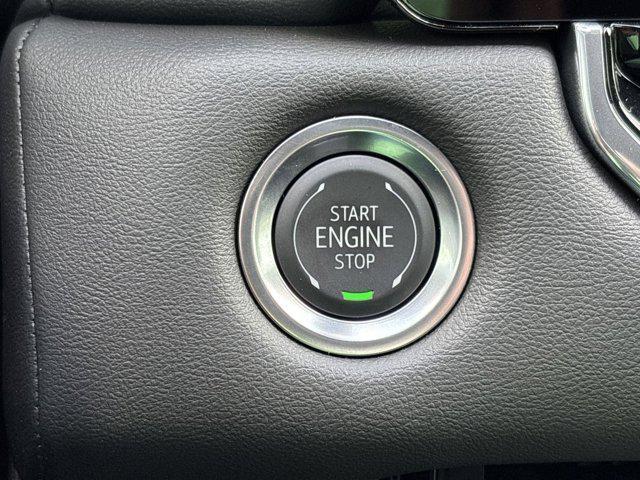 new 2025 GMC Canyon car, priced at $39,281