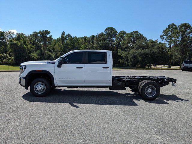 new 2025 GMC Sierra 3500 car, priced at $67,116