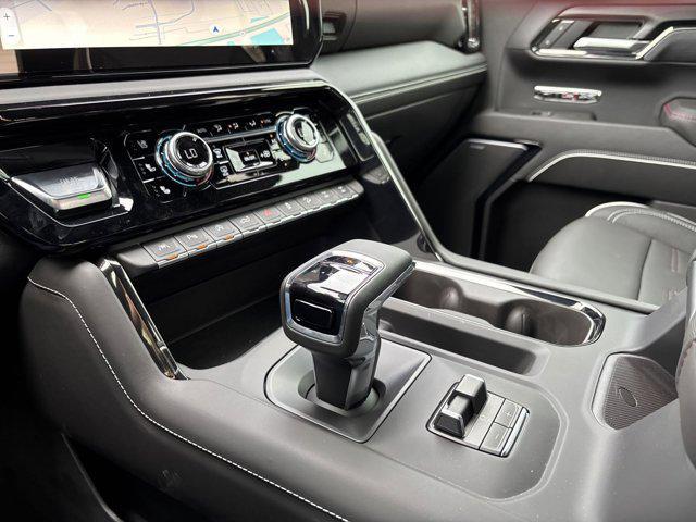 new 2025 GMC Sierra 1500 car, priced at $78,156