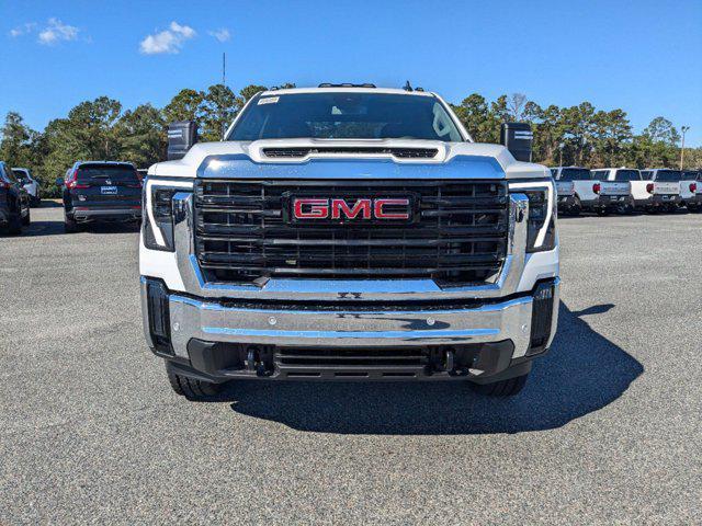 new 2025 GMC Sierra 2500 car, priced at $54,221