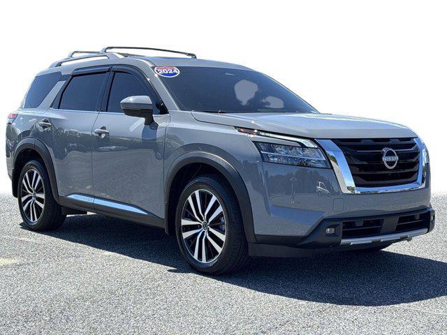used 2024 Nissan Pathfinder car, priced at $45,999