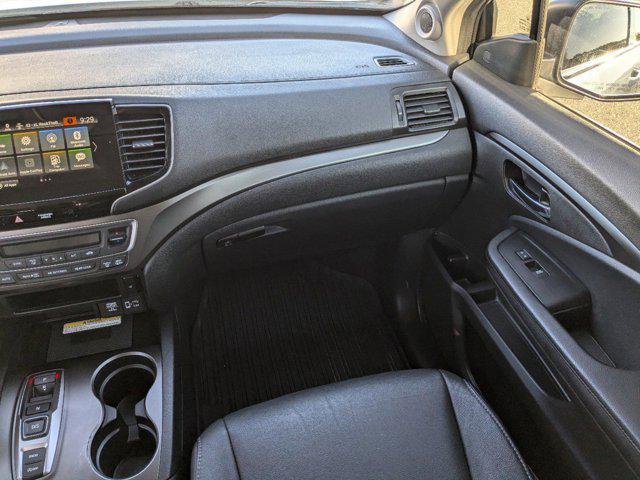 used 2022 Honda Pilot car, priced at $29,922