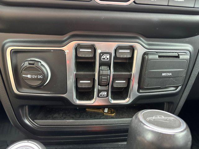 used 2021 Jeep Gladiator car, priced at $30,855