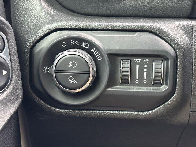 used 2021 Jeep Gladiator car, priced at $30,855