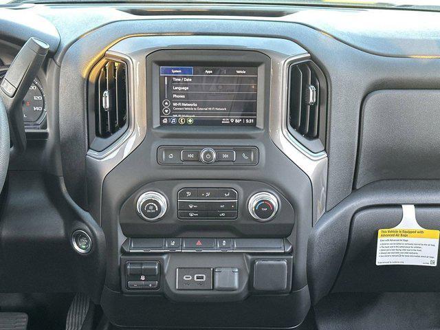 new 2025 GMC Sierra 3500 car, priced at $59,925