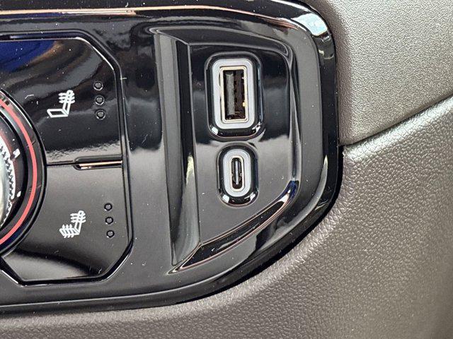 new 2025 GMC Sierra 1500 car, priced at $57,606