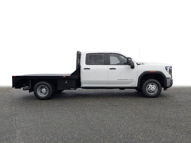 new 2025 GMC Sierra 3500 car, priced at $66,297
