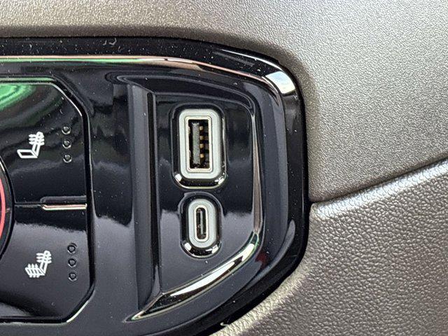 new 2025 GMC Sierra 1500 car, priced at $50,301