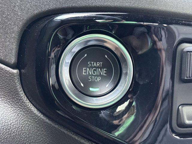 new 2025 GMC Sierra 1500 car, priced at $50,301