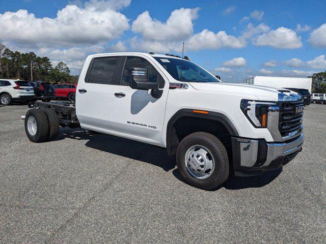 new 2025 GMC Sierra 3500 car, priced at $66,194