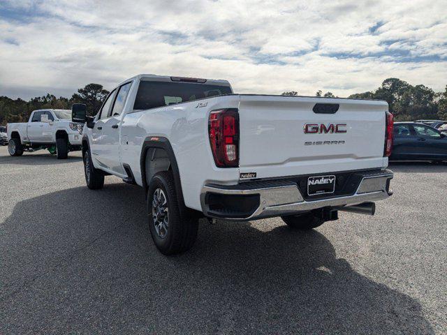 new 2025 GMC Sierra 3500 car, priced at $70,901