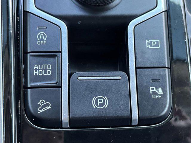 used 2023 Kia Sorento car, priced at $29,999