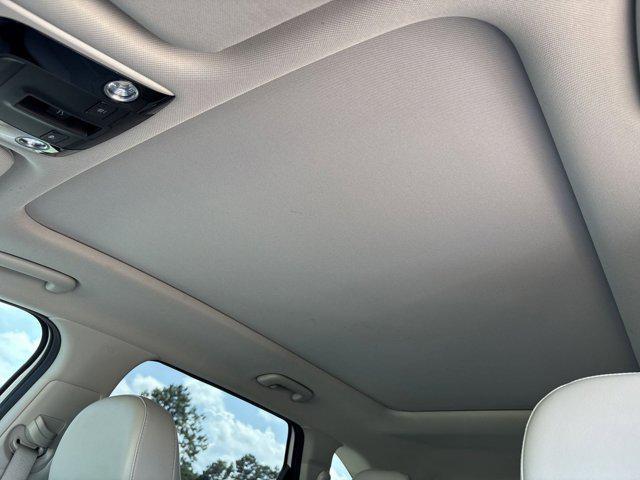 used 2023 Kia Sorento car, priced at $29,999