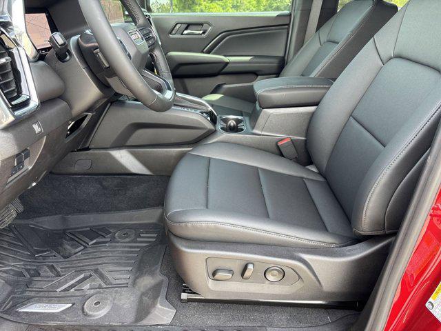 new 2025 GMC Canyon car, priced at $42,061