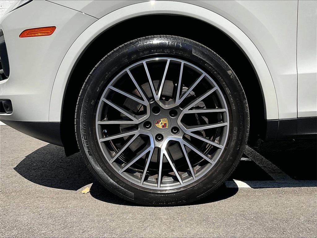 used 2023 Porsche Cayenne car, priced at $71,798
