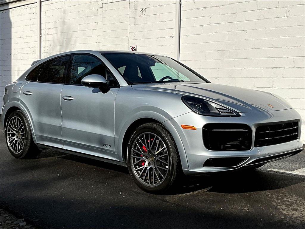 used 2022 Porsche Cayenne car, priced at $90,999