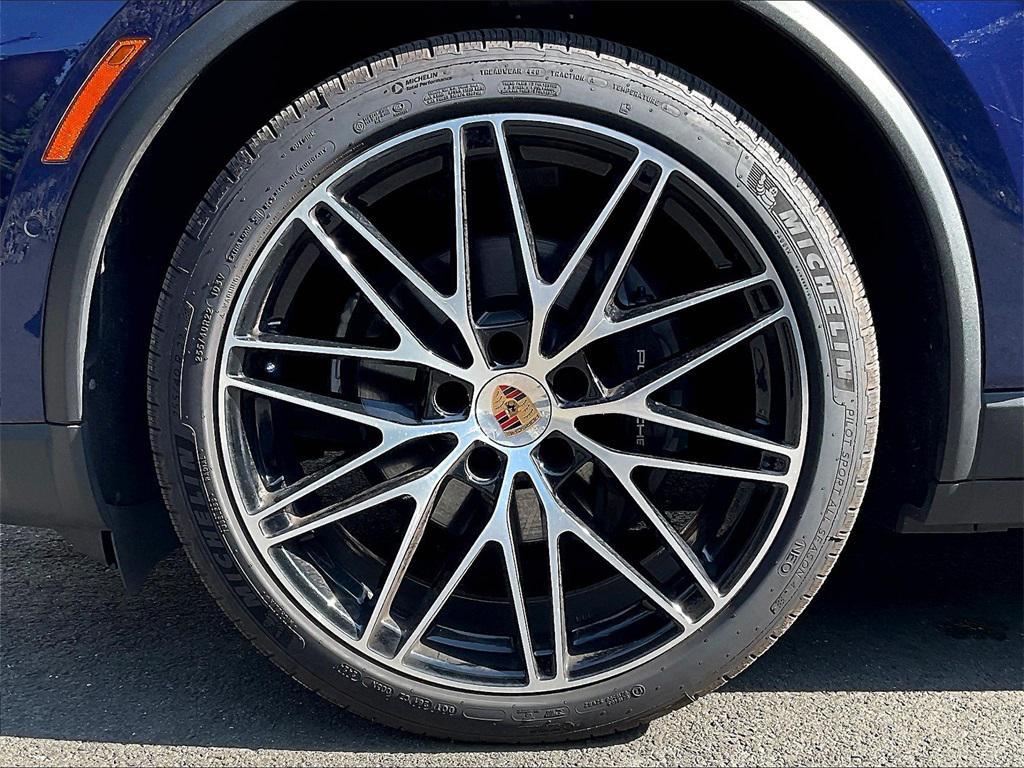 used 2024 Porsche Macan car, priced at $82,988
