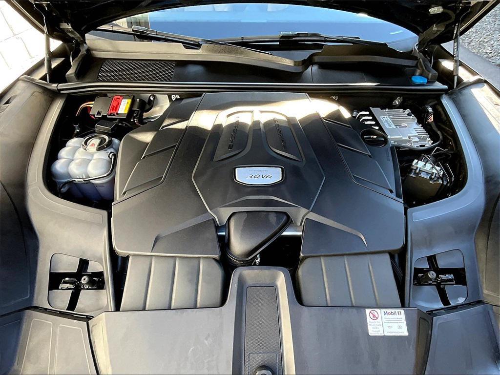 used 2019 Porsche Cayenne car, priced at $36,998