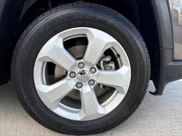 used 2019 Jeep Compass car, priced at $16,936