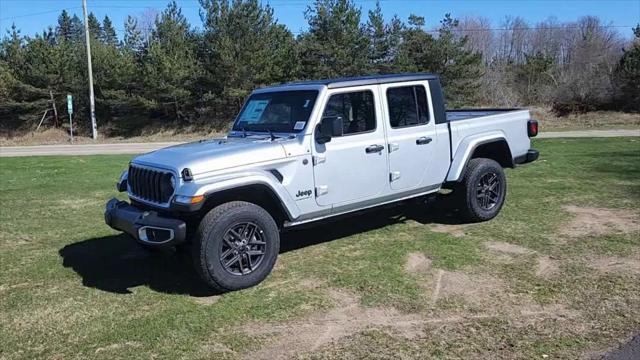 new 2024 Jeep Gladiator car, priced at $53,535