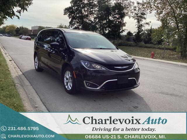 used 2018 Chrysler Pacifica car, priced at $16,641