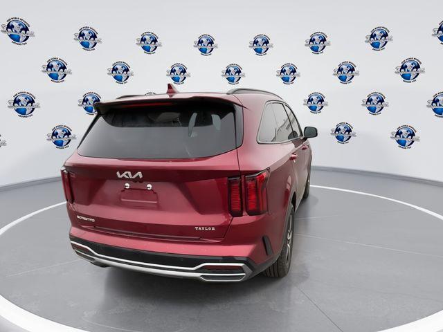 used 2023 Kia Sorento car, priced at $25,910