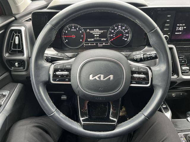 used 2023 Kia Sorento car, priced at $25,910