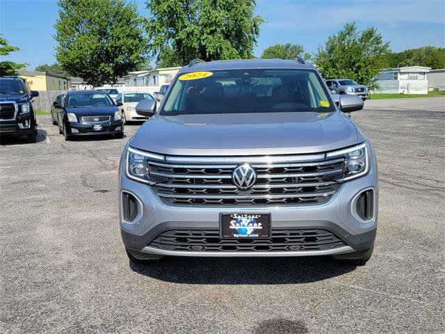 used 2024 Volkswagen Atlas car, priced at $30,756