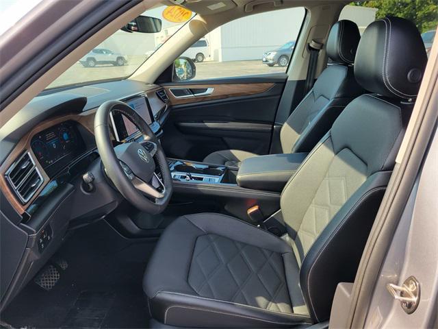 used 2024 Volkswagen Atlas car, priced at $30,756
