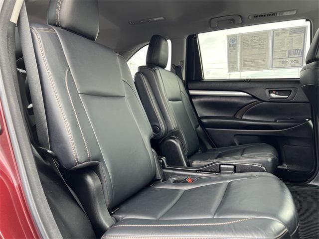 used 2018 Toyota Highlander car, priced at $20,645