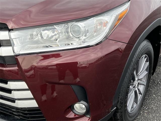 used 2018 Toyota Highlander car, priced at $20,645