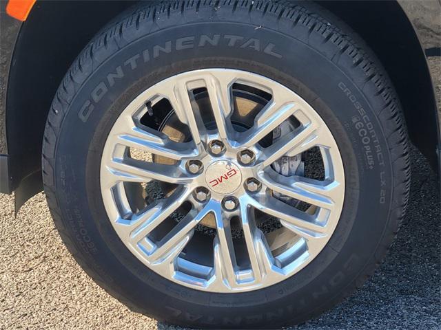 used 2024 GMC Yukon car, priced at $59,989