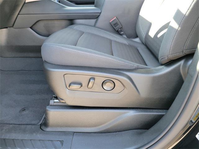 used 2024 GMC Yukon car, priced at $59,989