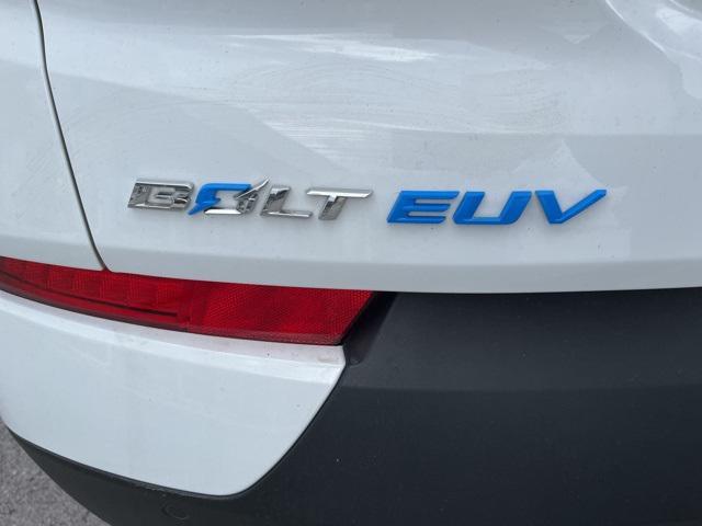 used 2022 Chevrolet Bolt EUV car, priced at $25,972