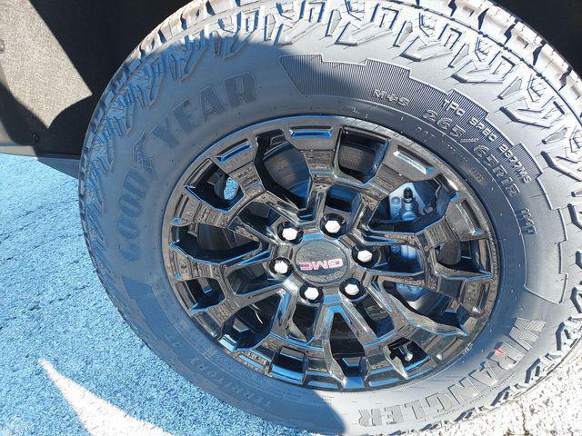 new 2026 GMC Canyon car, priced at $44,865