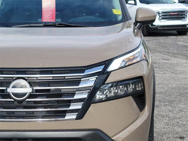 used 2024 Nissan Rogue car, priced at $25,266