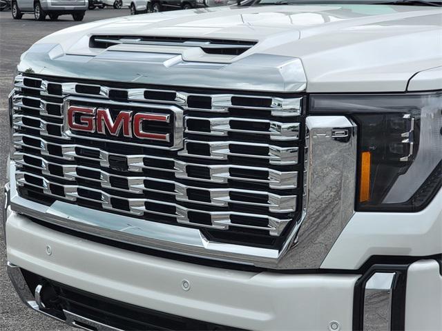 new 2024 GMC Sierra 3500 car, priced at $85,575