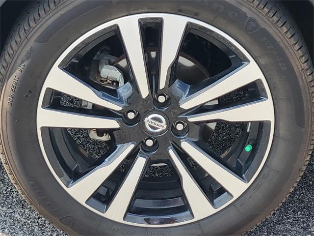 used 2020 Nissan Kicks car, priced at $17,997