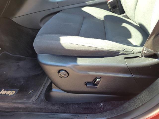 used 2014 Jeep Grand Cherokee car, priced at $8,545